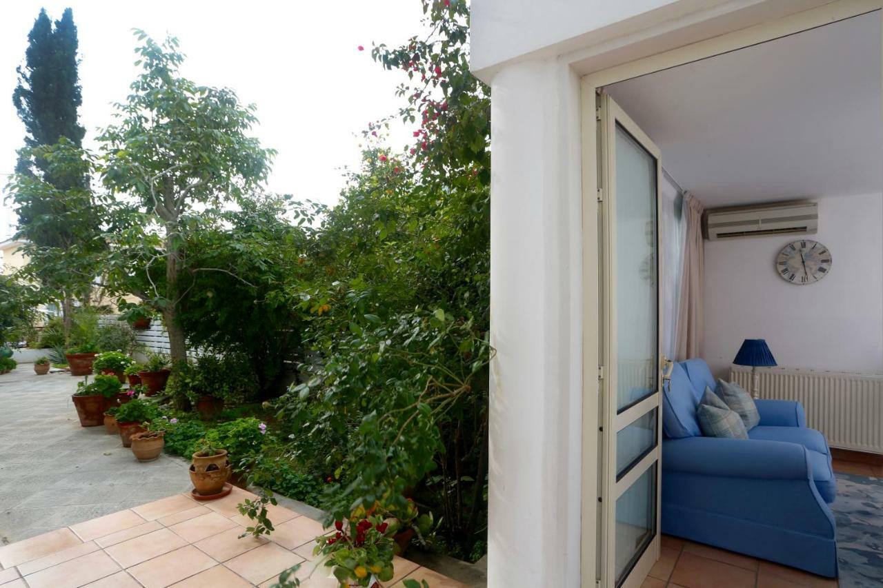 Готель Sunny Garden Studio Нікосія Екстер'єр фото